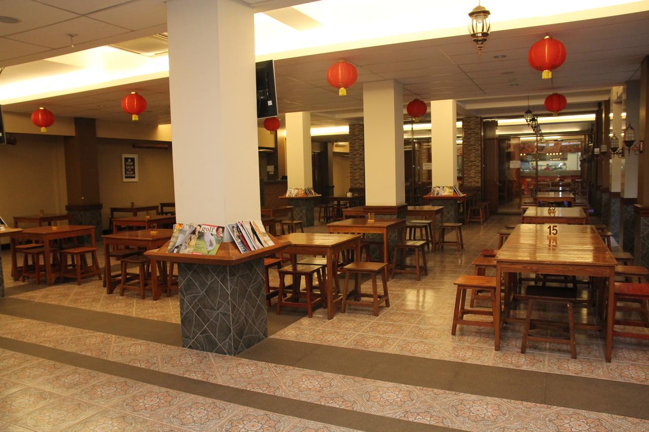 טנגרנג Reddoorz Plus Near Soekarno Hatta Airport 2 מראה חיצוני תמונה